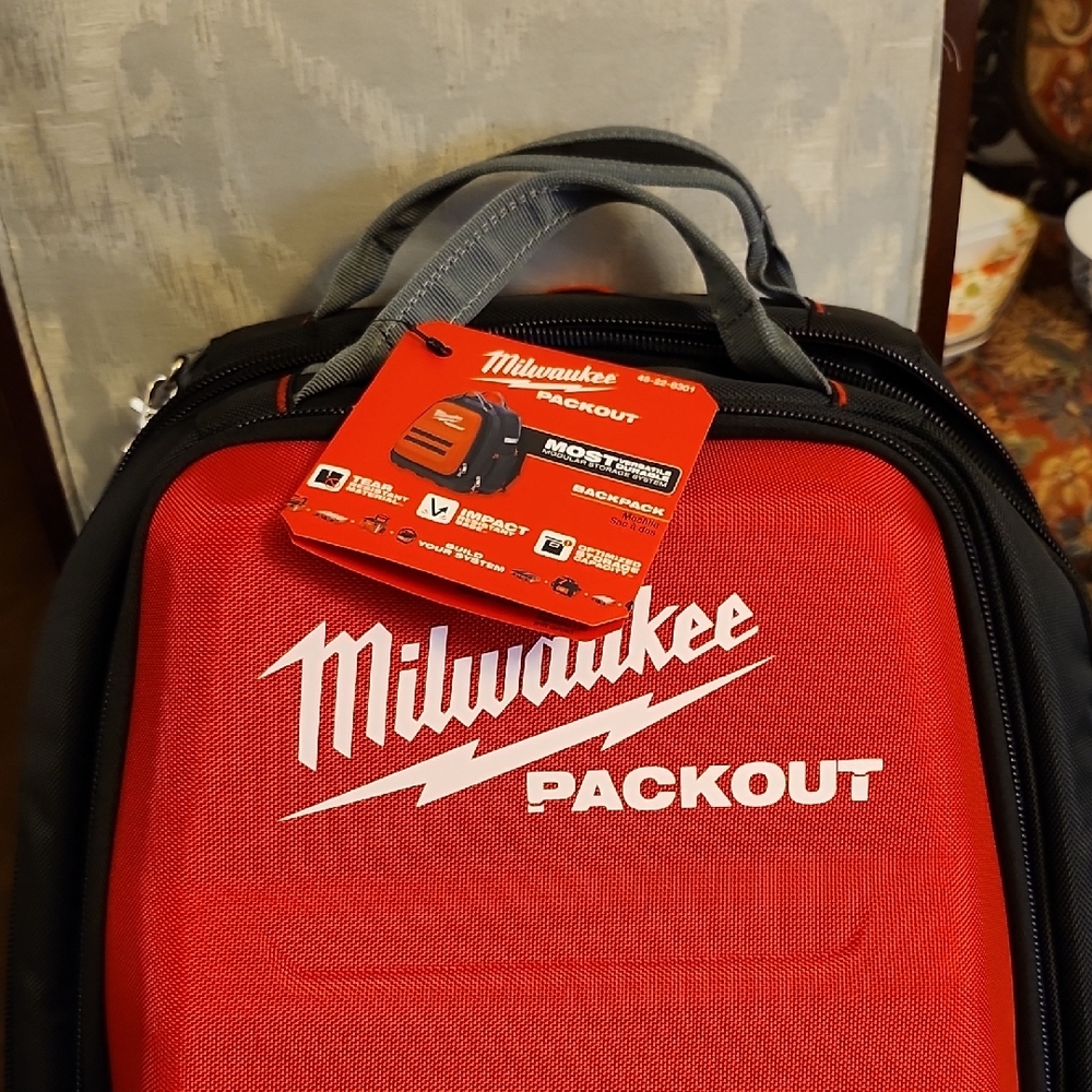 Milwaukee Red Packout Tool Backpack